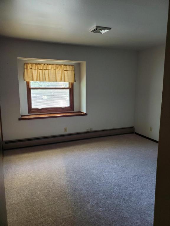 Building Photo - 60 Fredericka St