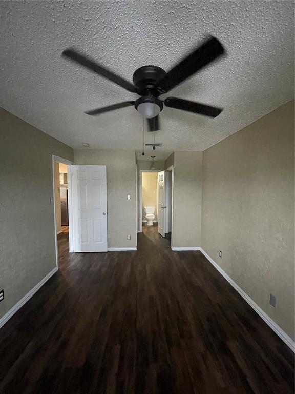 Building Photo - 516 S Park Dr