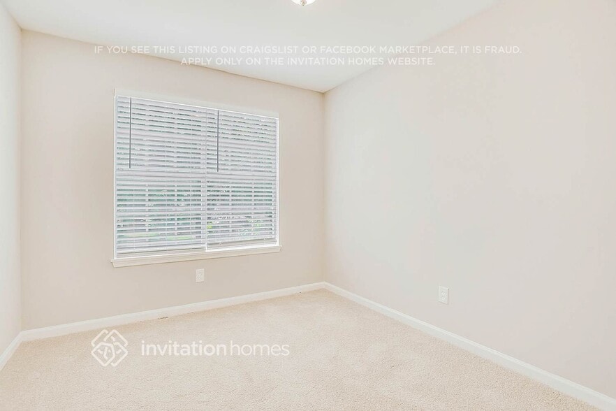 Building Photo - 3234 River Mist Cove