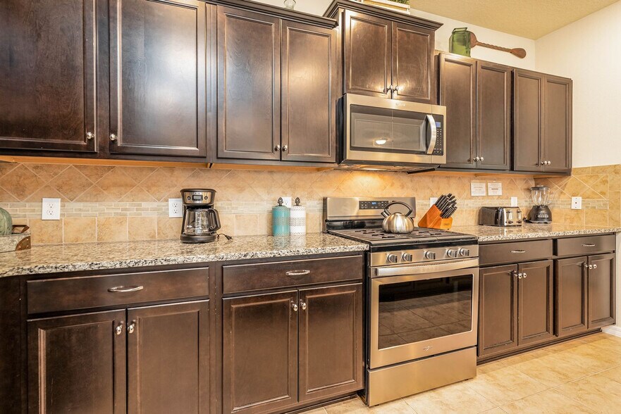 Building Photo - 4638 Terrasonesta Dr