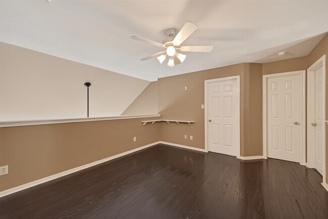 Building Photo - 4702 Autumn Orchard Ln
