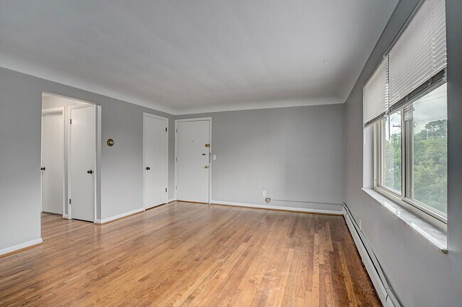 Building Photo - 3552 Brotherton Rd