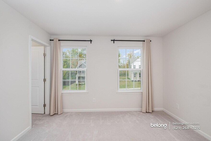 Building Photo - 971 Fancher Ln