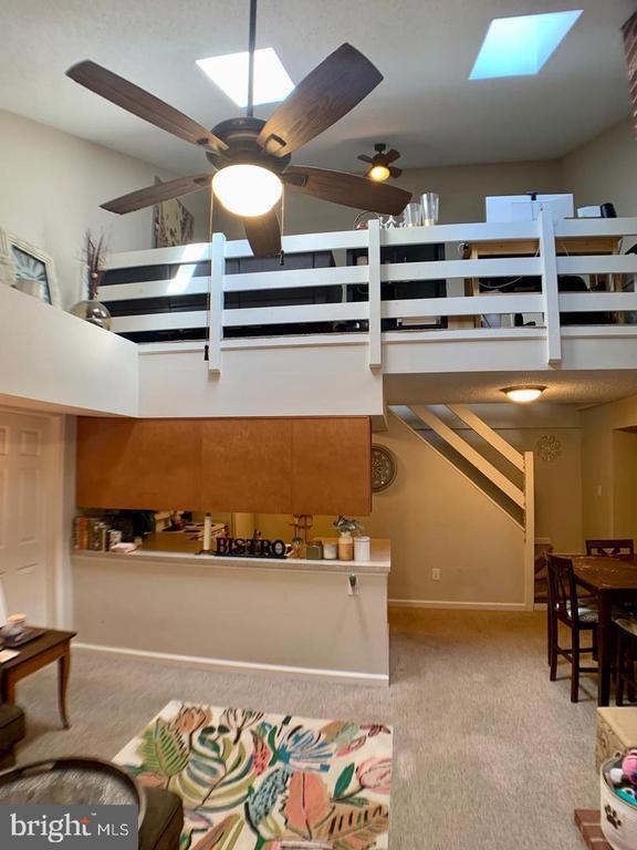 Building Photo - 209 Deer Run