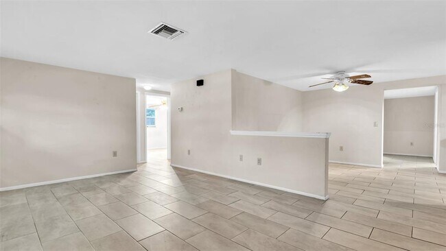 Building Photo - 11241 Snyder Ave