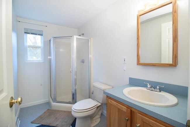 Building Photo - 59 Brookbend Way E