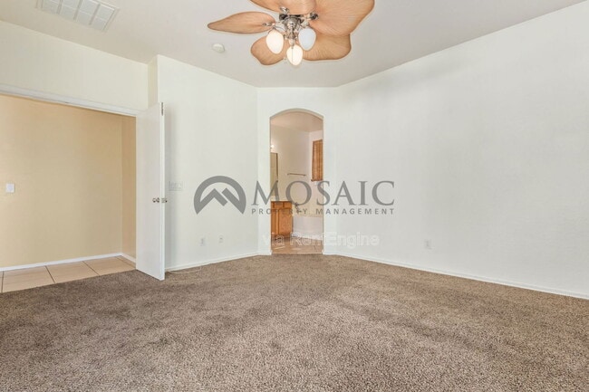 Building Photo - 3018 S 102nd Ln