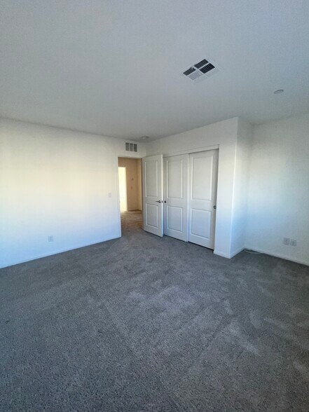 Building Photo - 12185 Scarlet Ember Rd