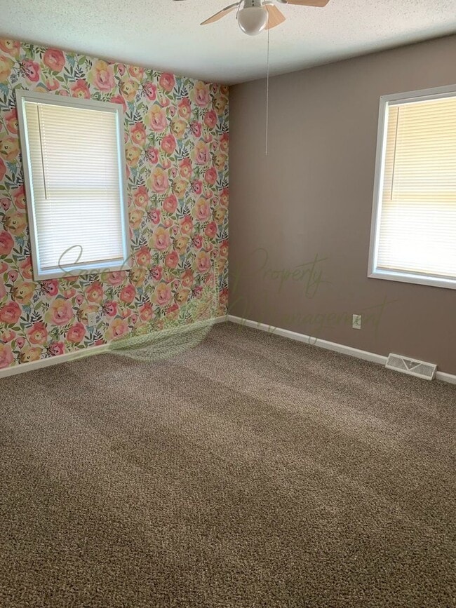 Building Photo - BEAUTIFUL HOME IN THE NORTHLAND!!!