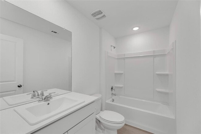 Building Photo - 263 Ottawa Way