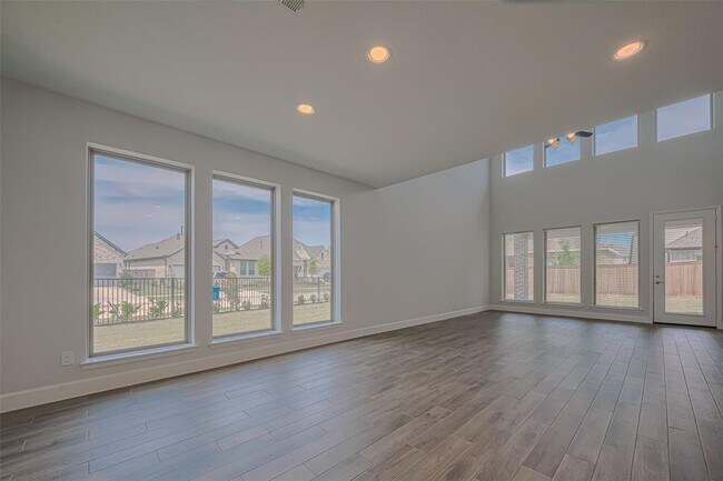 Building Photo - 11430 Bush Clover Dr