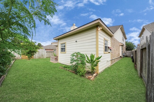 Building Photo - 6306 Bain Dr