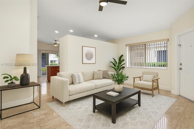 Building Photo - 113 Danielle Ct