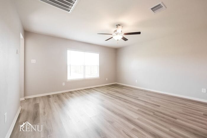 Building Photo - 25397 Cypress Bend Dr