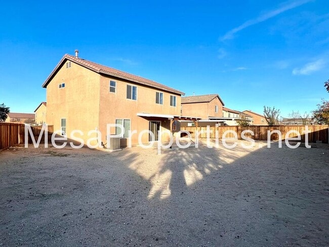 Building Photo - 13939 Kicking Horse Cir