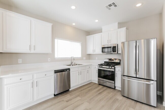 Building Photo - 7546 Wentworth Springs Ct