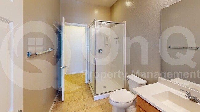 Building Photo - 14425 W Dahlia Dr