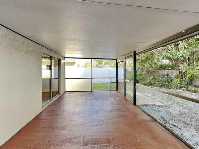 Building Photo - 22270 Tempo Way
