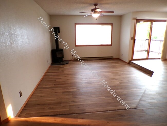 Building Photo - 2 Bed 2 Bath Condo For Rent