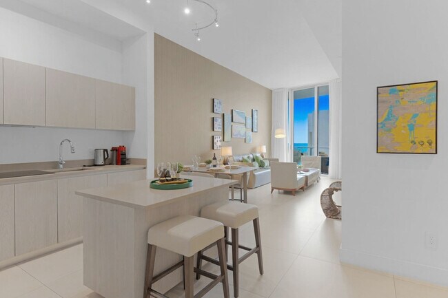 Building Photo - 4111 S Ocean Dr