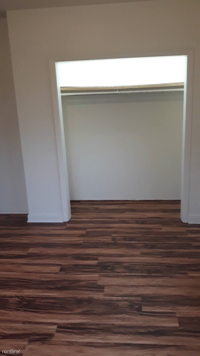 Building Photo - 2 br, 1.5 bath House - 1780 Ruddiman St Apt 1