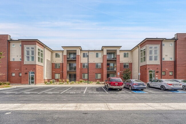 Primary Photo - $1,775 - 2 Bed, 2 Bath Condo in Aurora with Central AC, and In Unit Laundry!