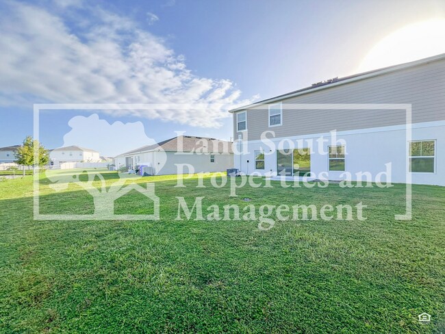 Building Photo - 5484 Siltstone St