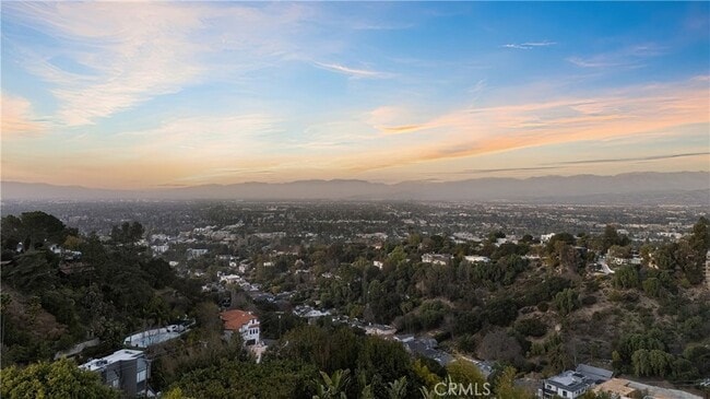 Building Photo - 3642 Alta Mesa Dr