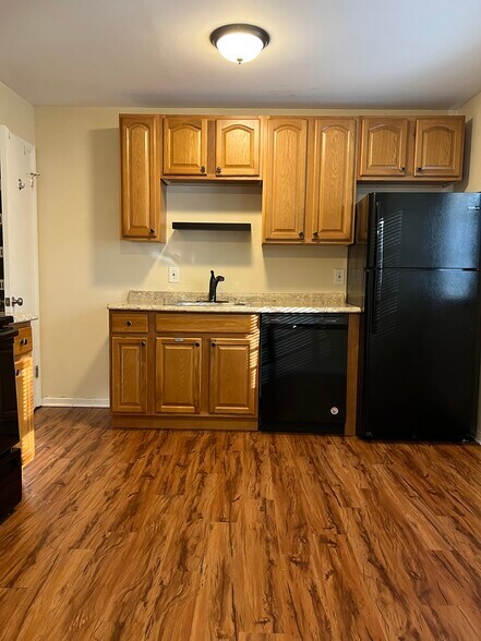 Building Photo - 508 Berkshire Ln