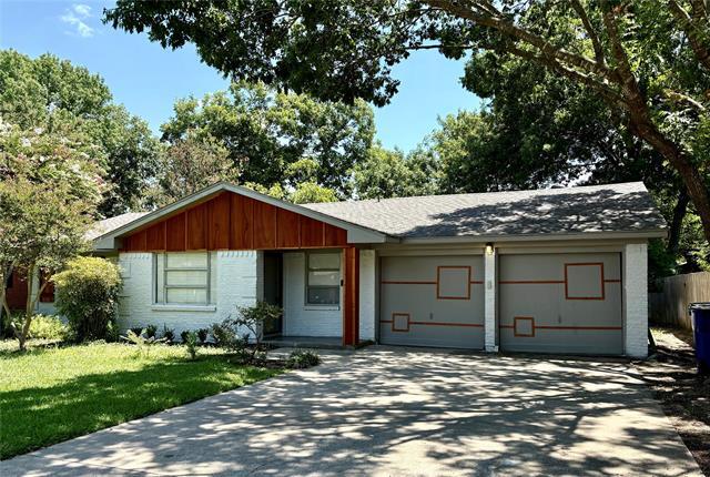 Building Photo - 208 Pensacola Ave