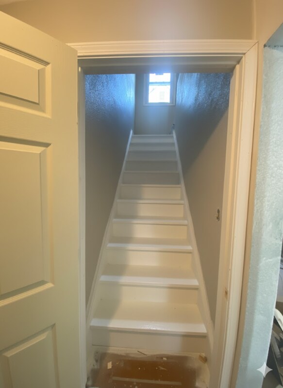 Building Photo - 15917 Corkhill Rd