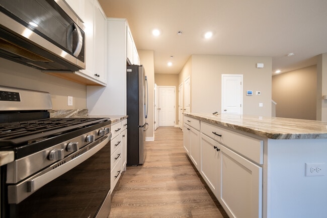 Building Photo - 16415 Jaffna Pl