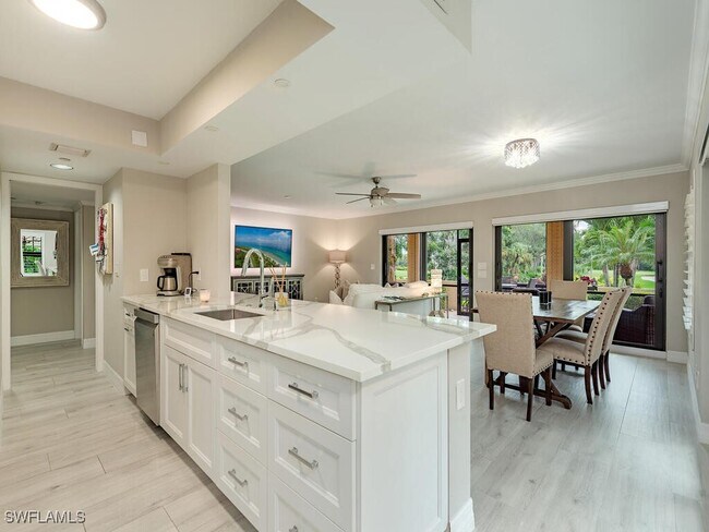 Building Photo - 6080 Pelican Bay Blvd