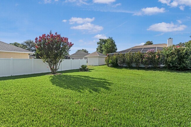 Building Photo - Fully furnished home