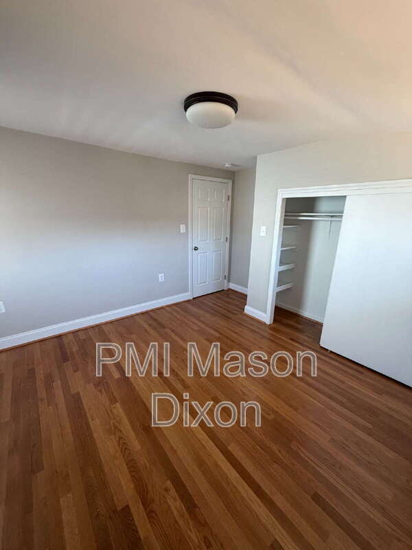 Building Photo - 330 Compton Ave