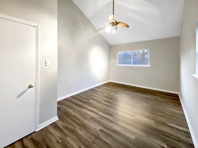 Building Photo - 706 S Diamondhead Blvd