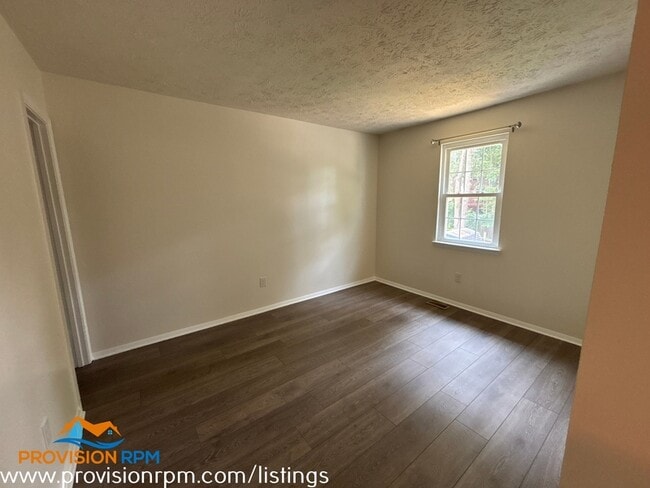 Building Photo - 615 Stone Wheel Ct E