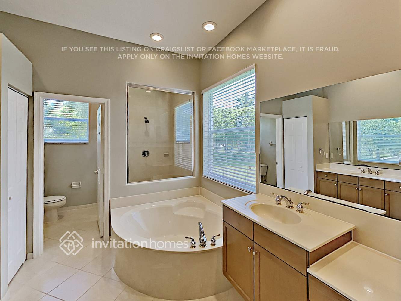 Building Photo - 2820 Shaughnessy Dr