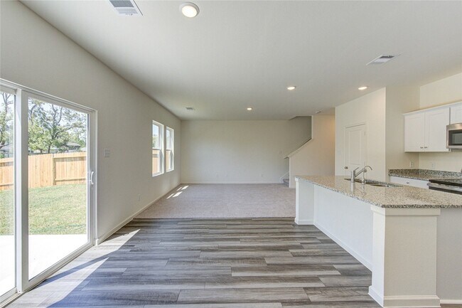 Building Photo - 10207 Purple Daphne Ln