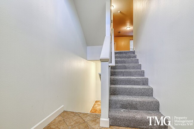 Building Photo - Work, Live, and Thrive | NW Heights Townho...