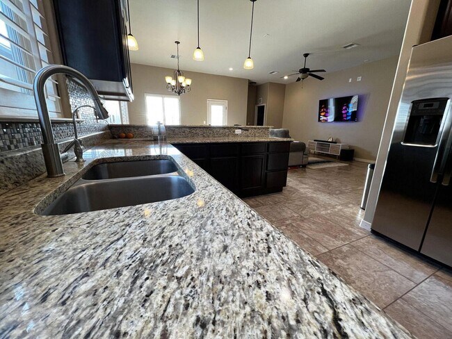 Building Photo - 3267 Percheron