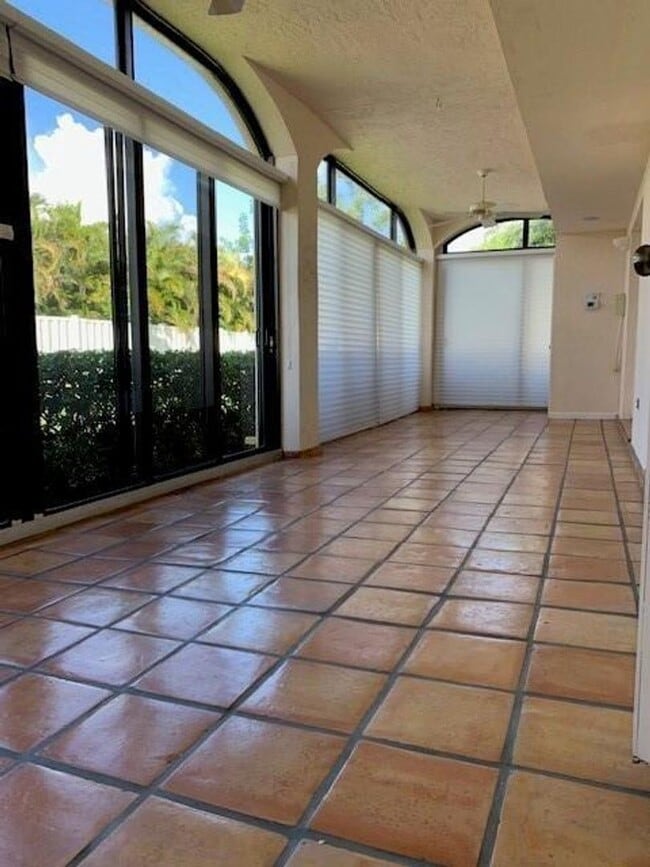 Building Photo - 6743 Montego Bay Blvd