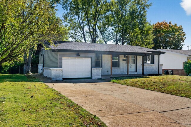 Building Photo - 2348 Vorhof Dr