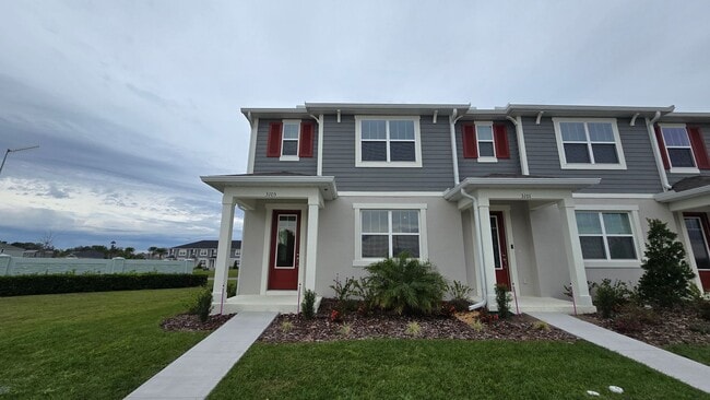 Building Photo - Brand-New Apopka 4Bed/2.5 Bath Townhome Avail for Rent! Be The first to Live Here!