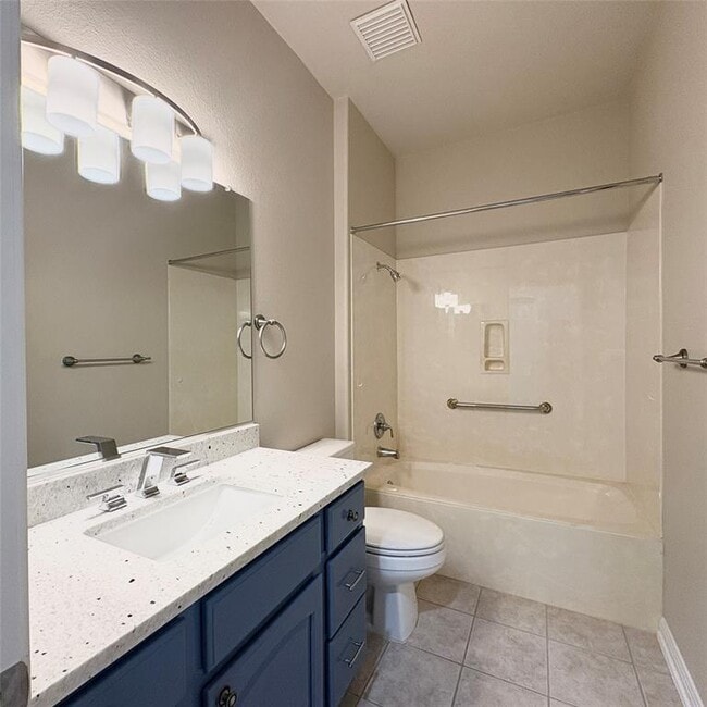 Building Photo - 109 Saddle Trail