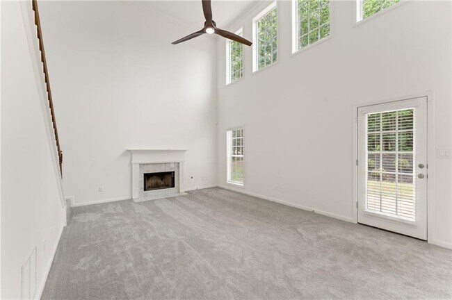 Building Photo - 2137 Berryhill Cir SE