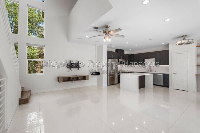 Building Photo - 7857 Inception Way