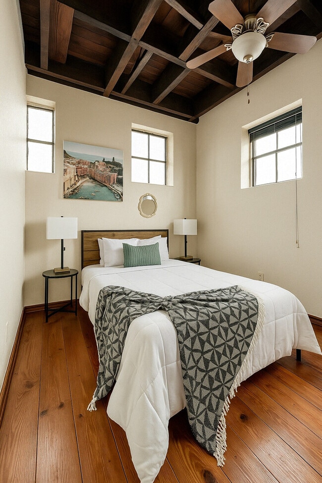 Building Photo - 521 N Jefferson Ave