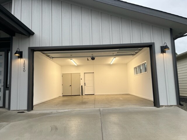 Building Photo - 1520 W Moselle Dr