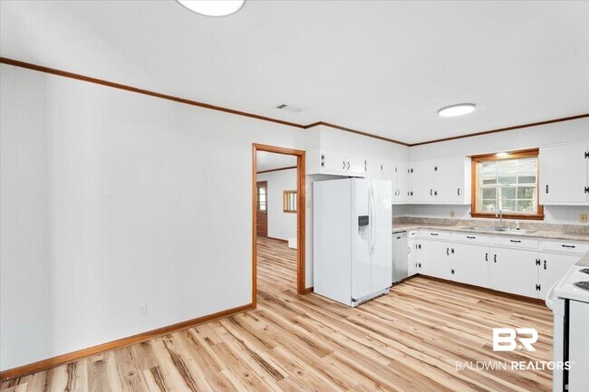 Building Photo - 101 Stover Dr